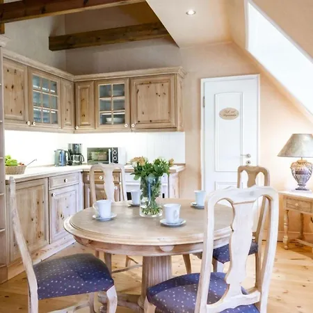 아파트 Rentei 8 뤼더스부르크